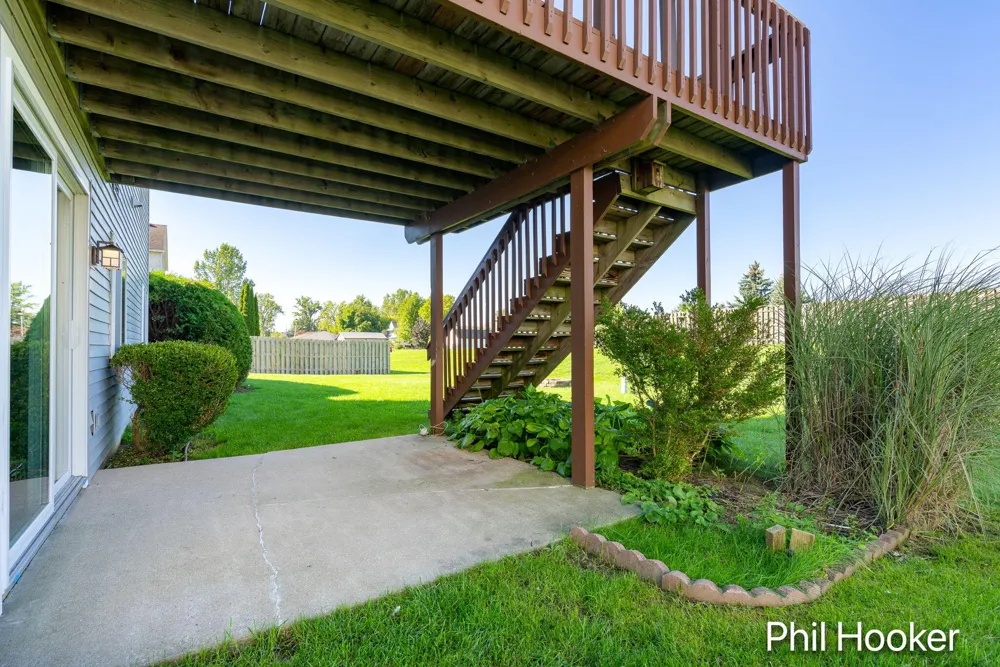 2125 Orchard Ridge Drive NW Grand Rapids, MI 49534