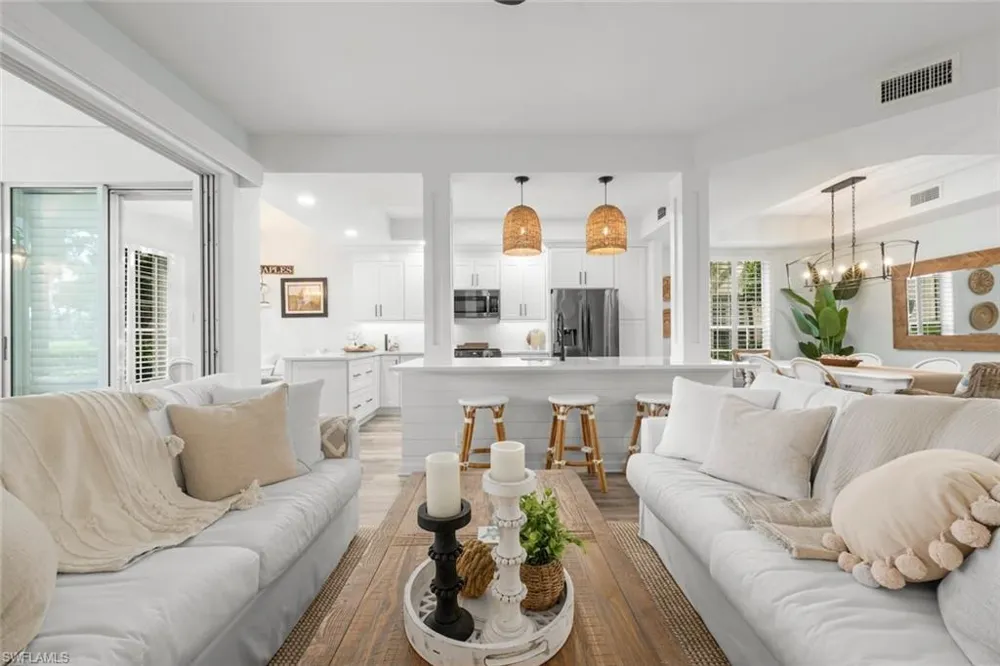 8452 Abbington Circle #1612 Naples, FL 34108