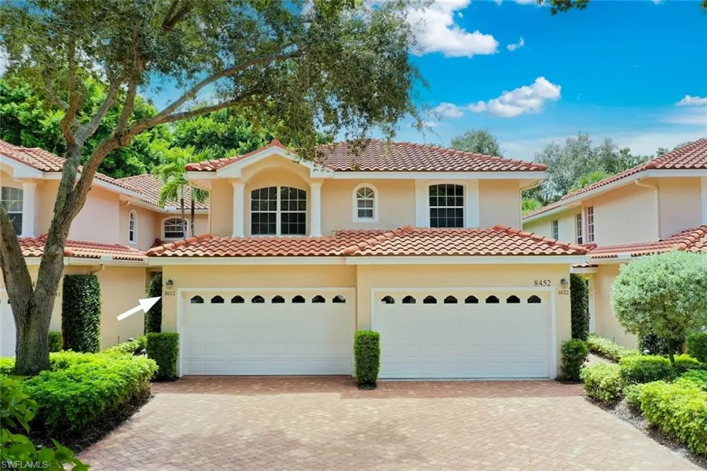 8452 Abbington Circle #1612 Naples, FL 34108