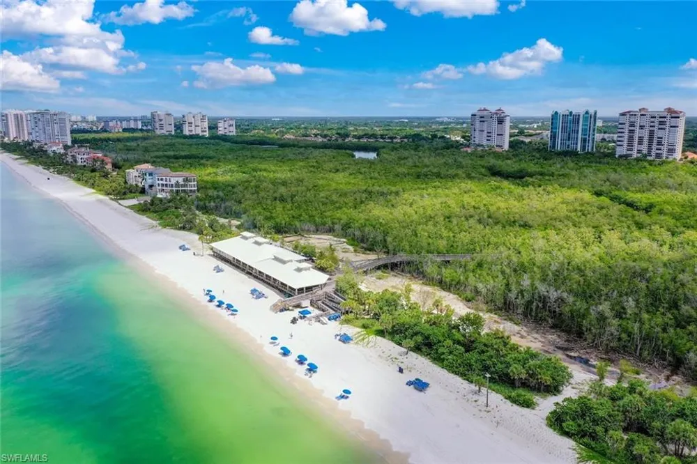 8452 Abbington Circle #1612 Naples, FL 34108