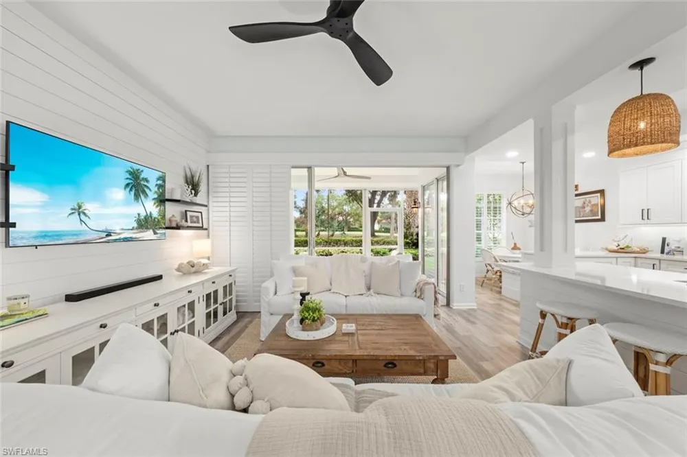 8452 Abbington Circle #1612 Naples, FL 34108