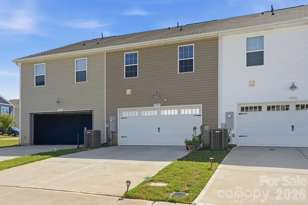 9709 Inkberry Drive Gastonia, NC 28056