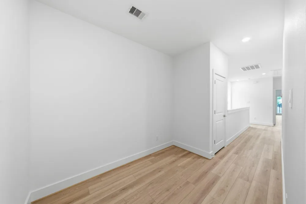 414 E 34th Street Houston, TX 77018