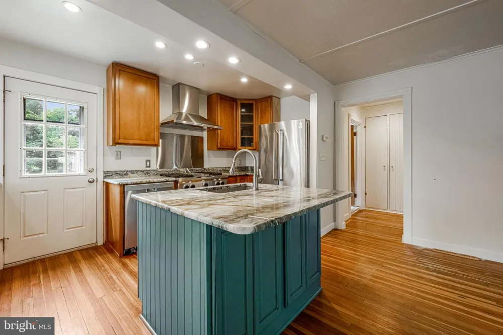 4883 RIDGE ROAD Chesapeake Beach, MD 20732