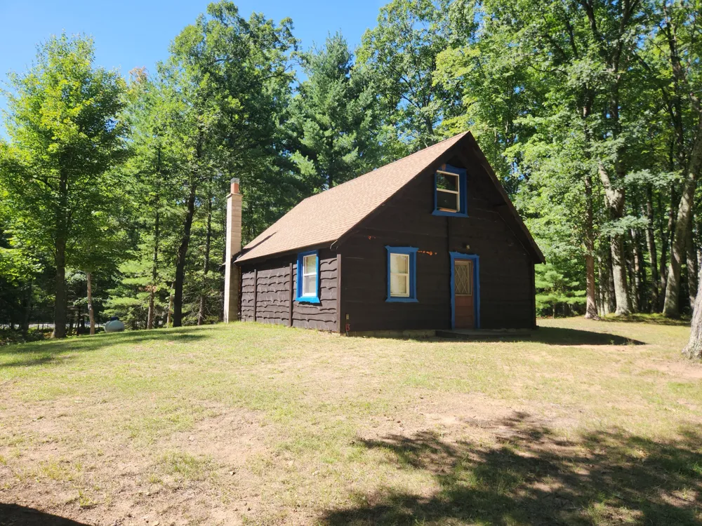 1642 M-37 Baldwin, MI 49304