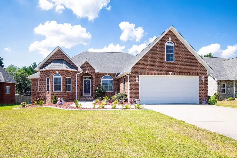 1003 Bradford Lane Archdale, NC 27263