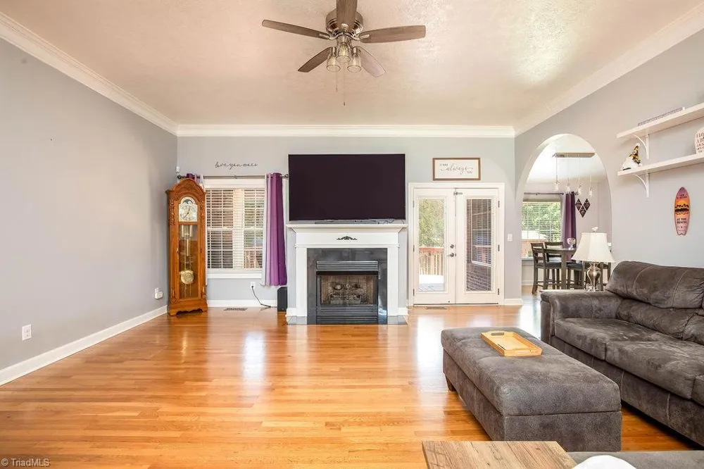 1003 Bradford Lane Archdale, NC 27263