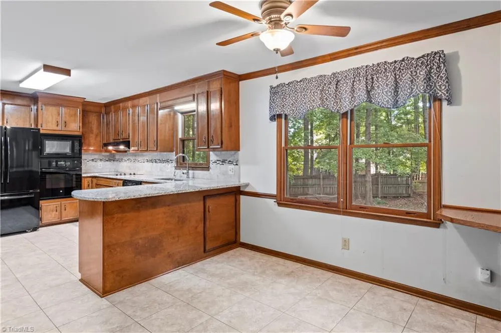 499 Reigate Drive Kernersville, NC 27284