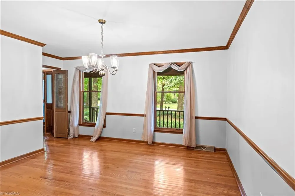 499 Reigate Drive Kernersville, NC 27284