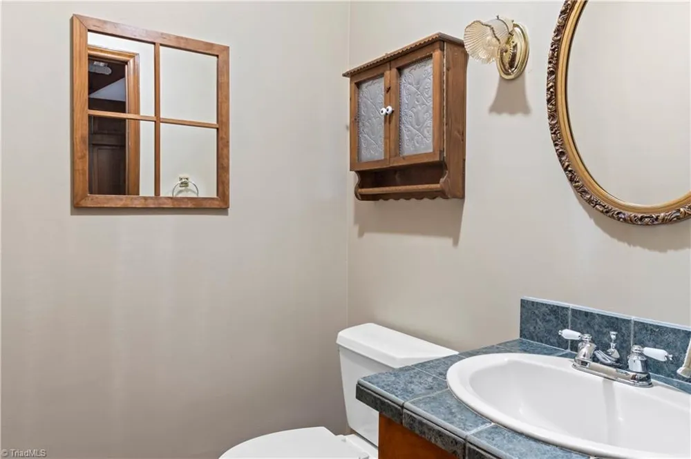 499 Reigate Drive Kernersville, NC 27284