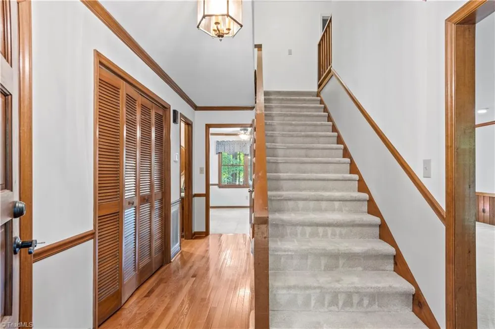 499 Reigate Drive Kernersville, NC 27284