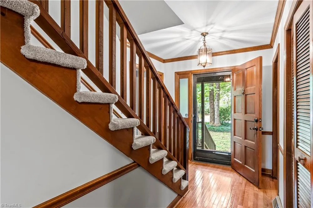 499 Reigate Drive Kernersville, NC 27284