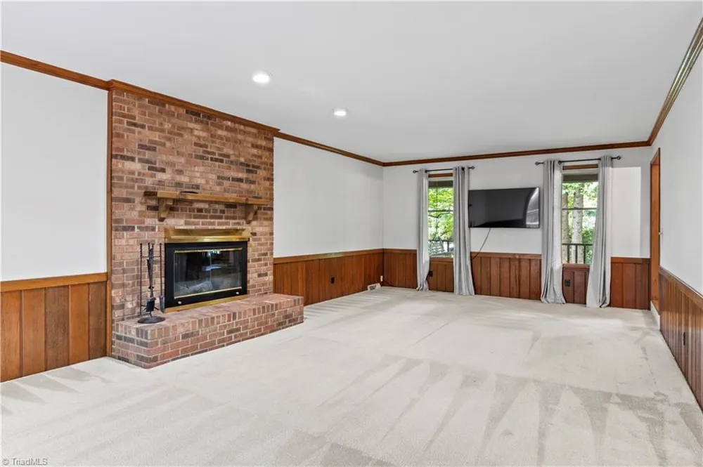 499 Reigate Drive Kernersville, NC 27284