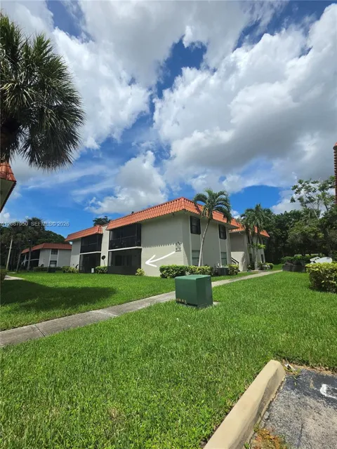 9708 Hammocks Blvd #101-32