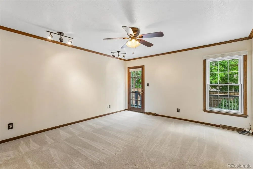 5923 W Pacific Circle Lakewood, CO 80227