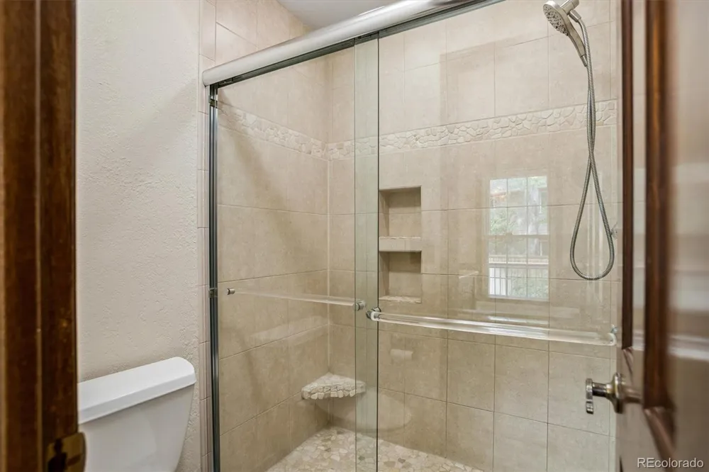 5923 W Pacific Circle Lakewood, CO 80227