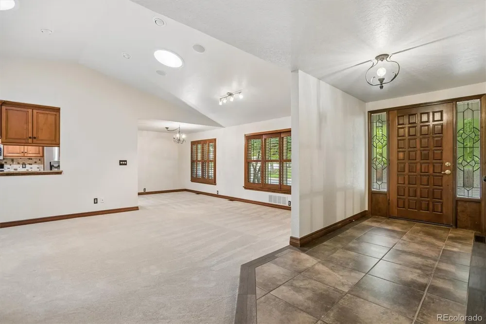 5923 W Pacific Circle Lakewood, CO 80227