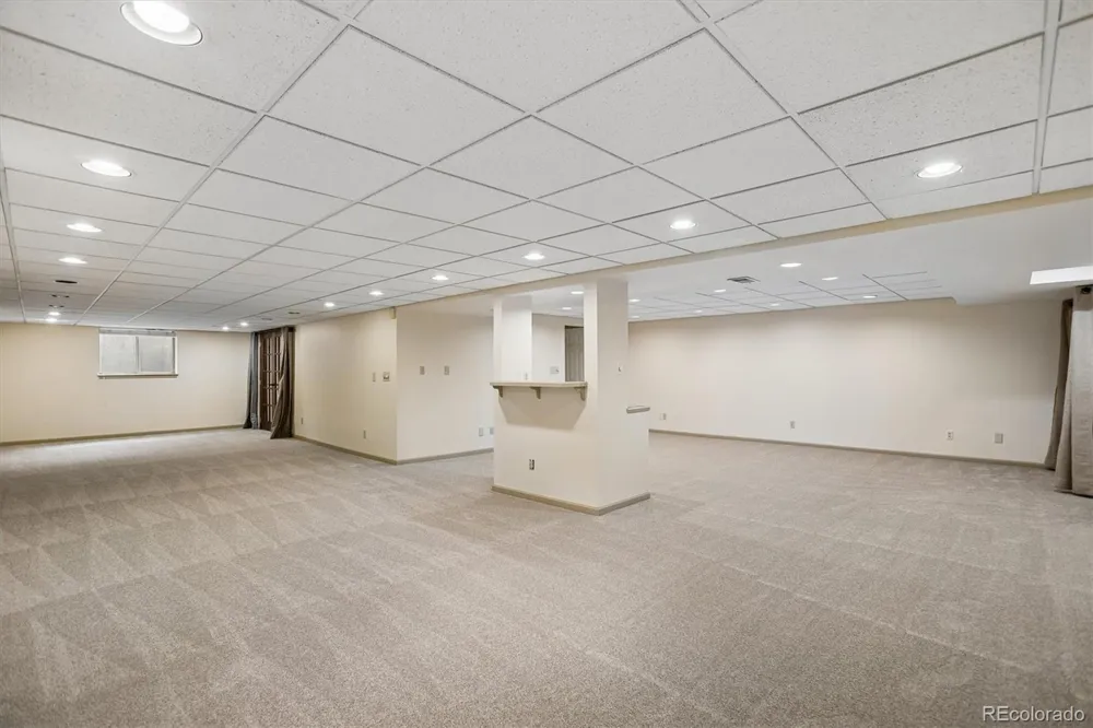 5923 W Pacific Circle Lakewood, CO 80227