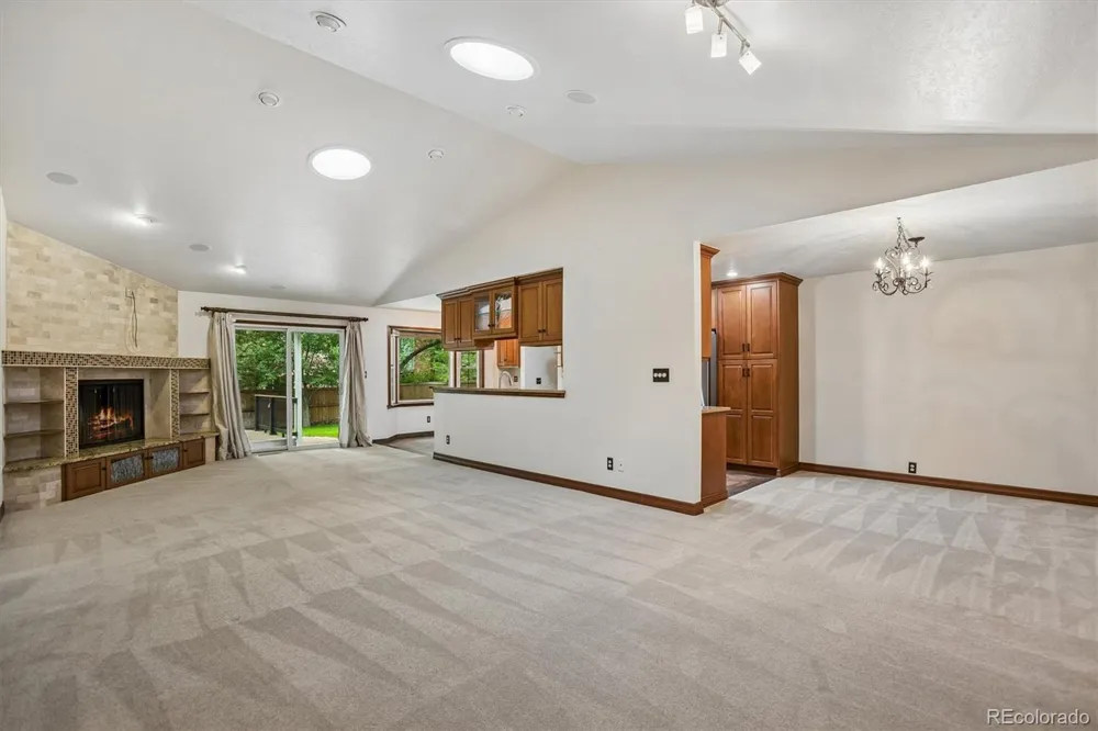5923 W Pacific Circle Lakewood, CO 80227