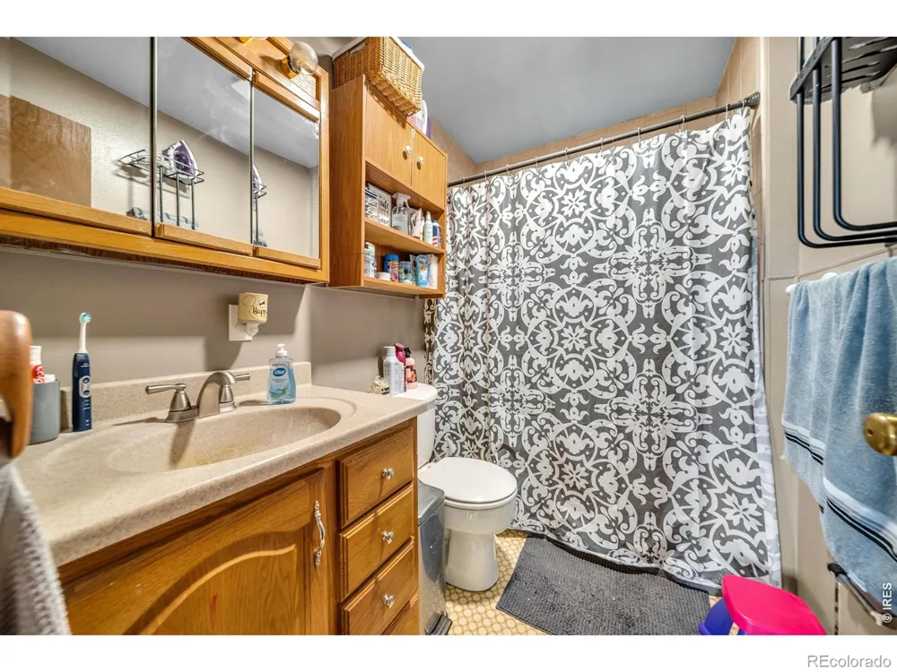 201 Elm Avenue Akron, CO 80720