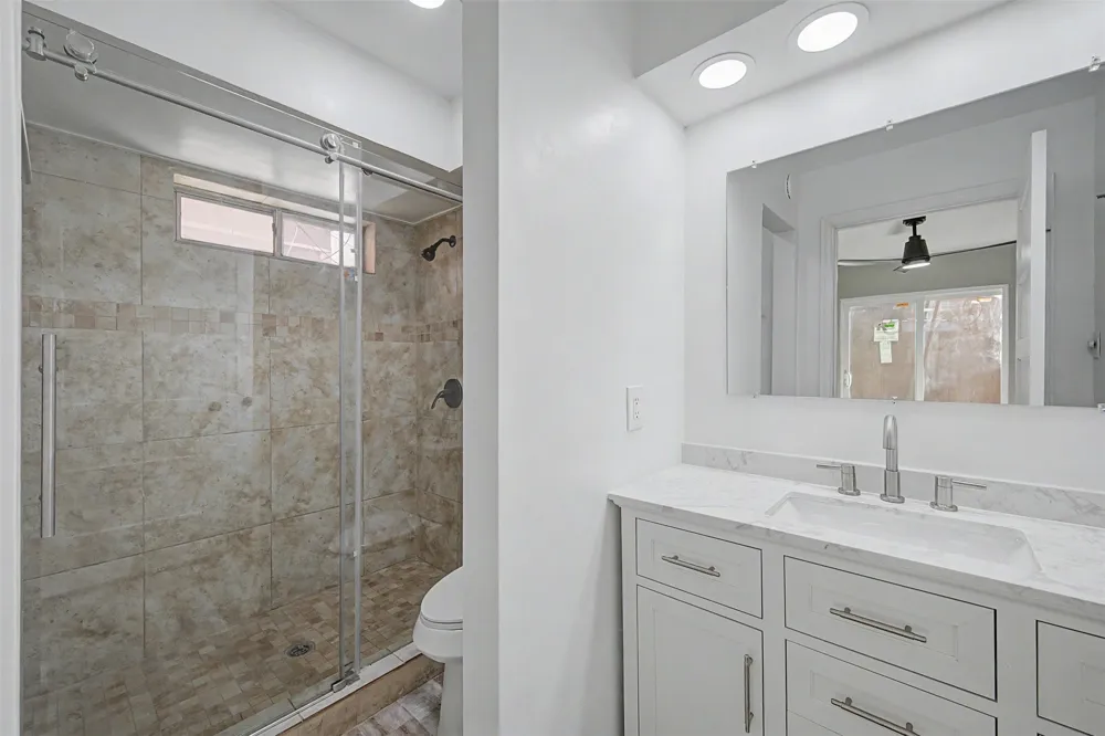 5013 Buttonwood Lane Garland, TX 75043