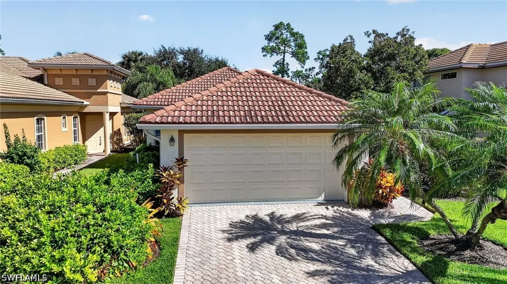 Chase Preserve Drive Naples, FL 34113