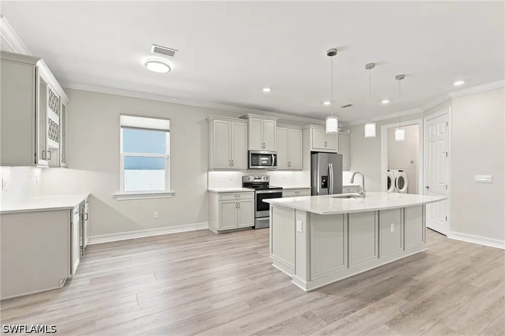 Captiva Shell Loop Bonita Springs, FL 34135