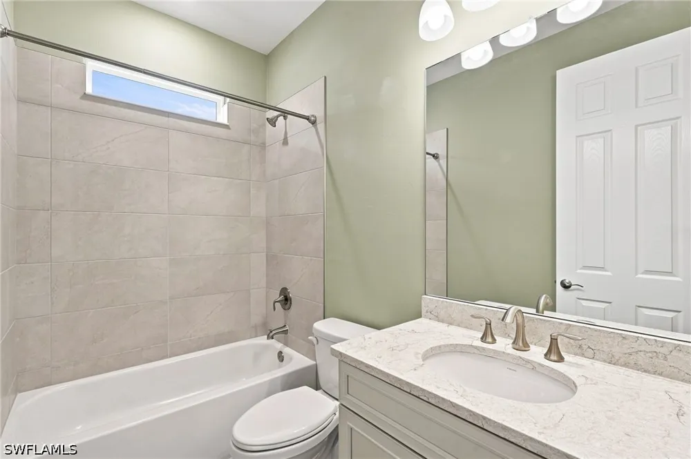 Captiva Shell Loop Bonita Springs, FL 34135
