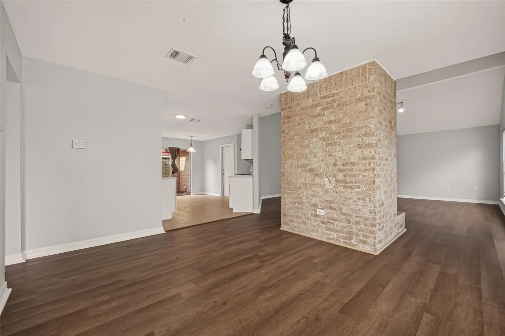 1414 Elkwood Drive Missouri City, TX 77489