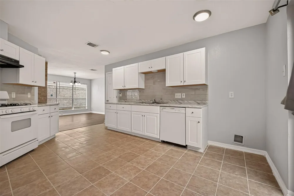 1414 Elkwood Drive Missouri City, TX 77489