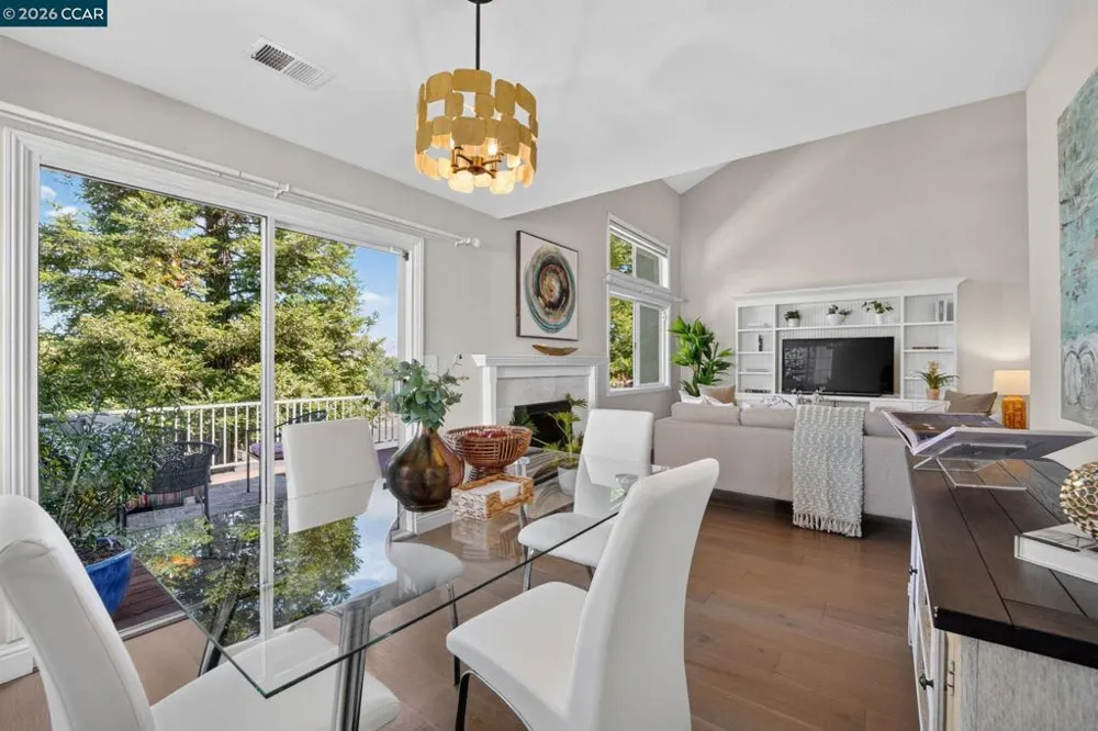1035 Pinehurst Ct Concord, CA 94521