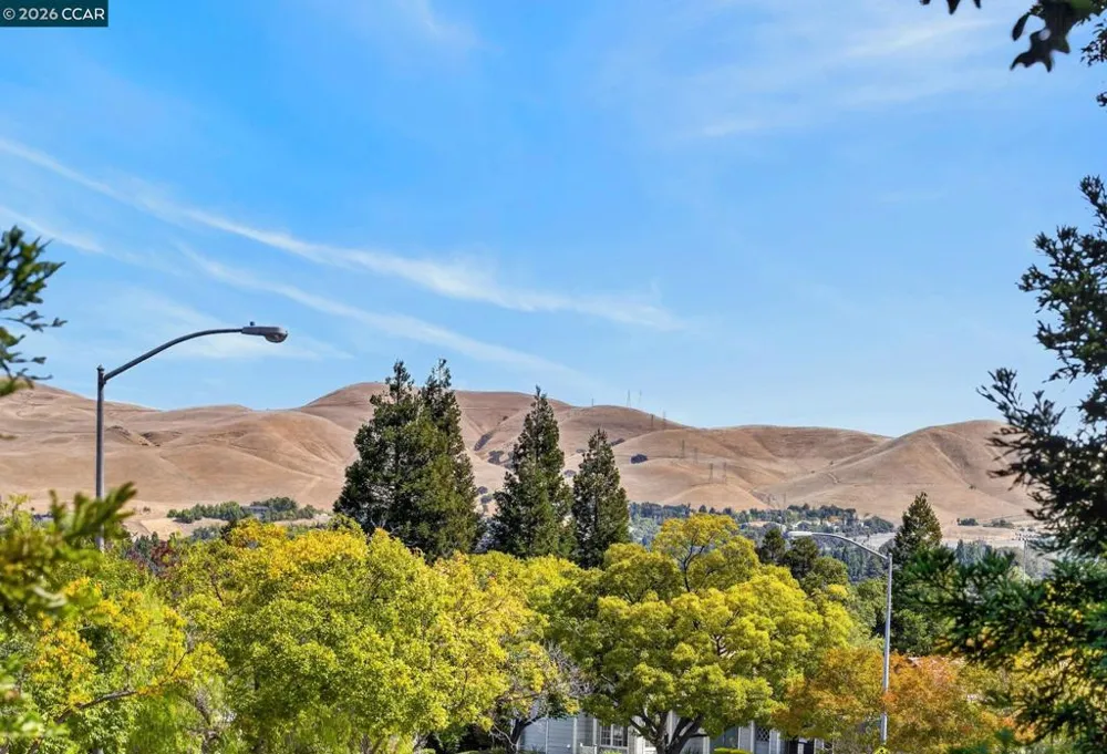 1035 Pinehurst Ct Concord, CA 94521