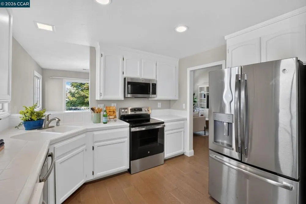 1035 Pinehurst Ct Concord, CA 94521
