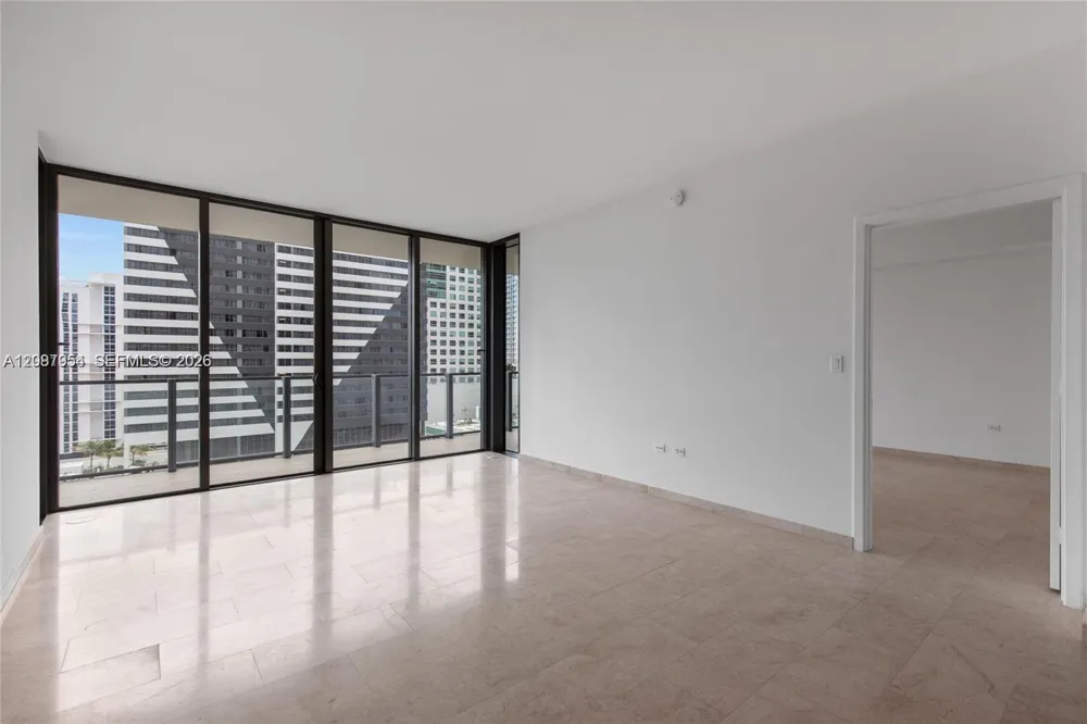 88 SW 7th St #904 Miami, FL 33130