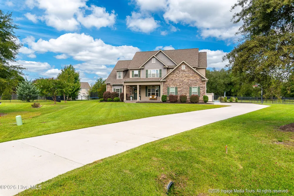 902 Derbyshire Lane Greenville, NC 27858