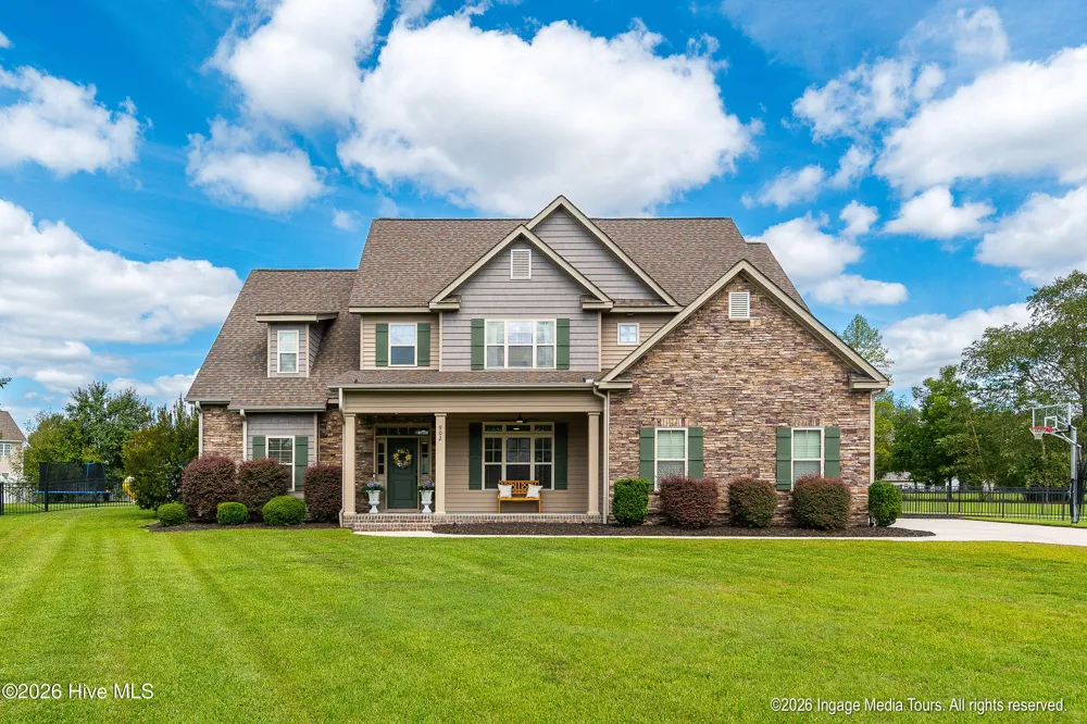 902 Derbyshire Lane Greenville, NC 27858