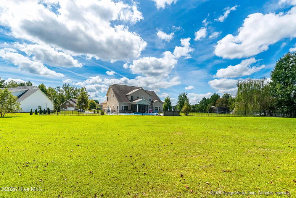 902 Derbyshire Lane Greenville, NC 27858