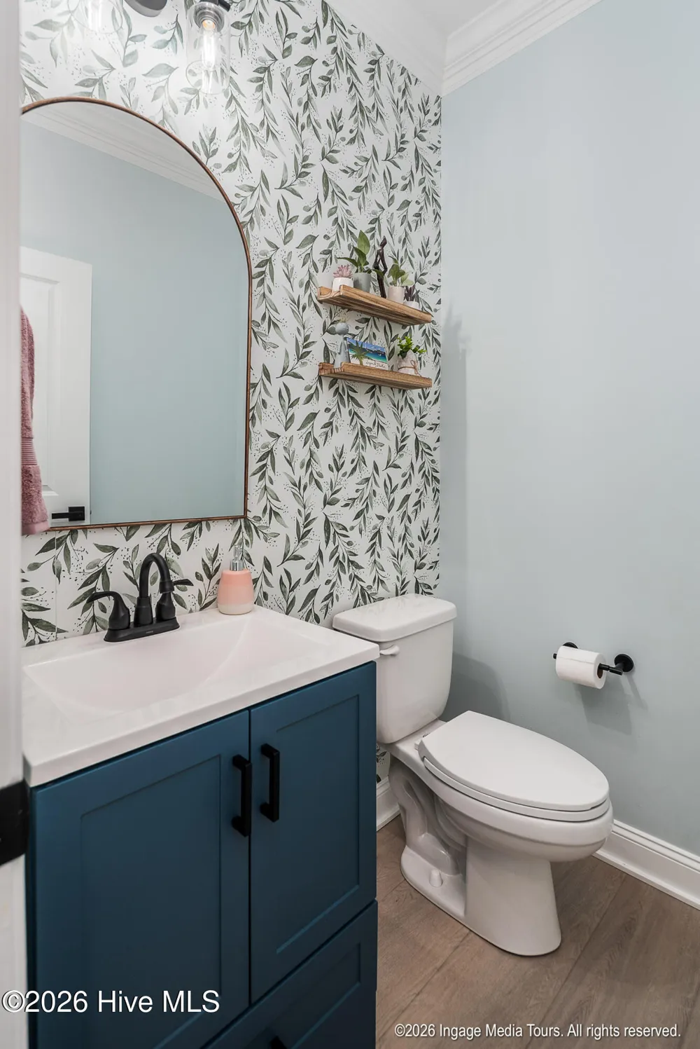 902 Derbyshire Lane Greenville, NC 27858