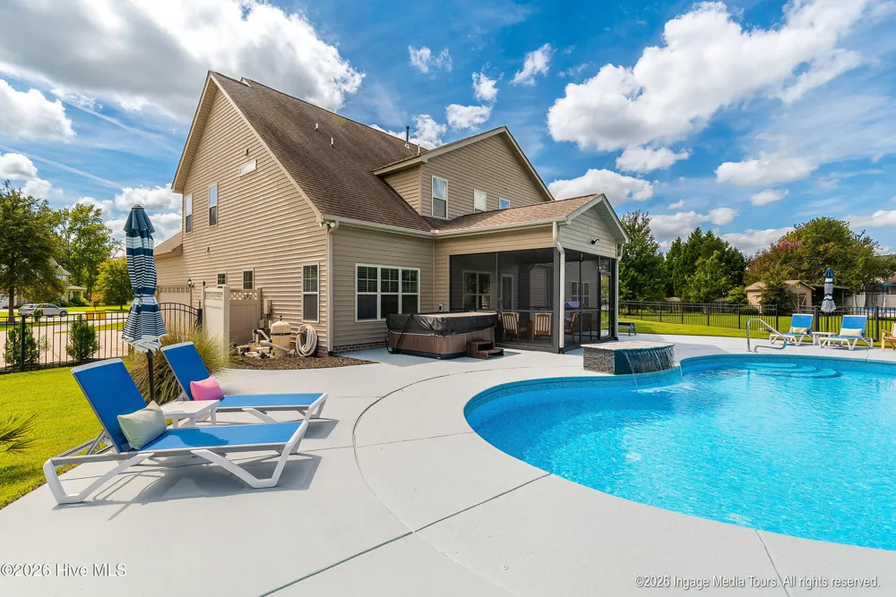 902 Derbyshire Lane Greenville, NC 27858