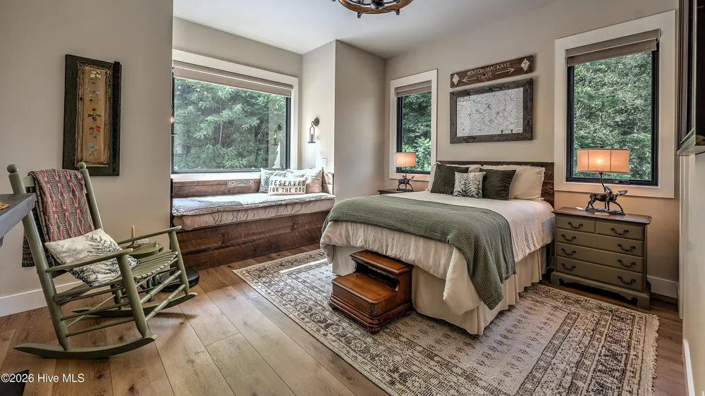 100 Little Den Lane Murphy, NC 28906