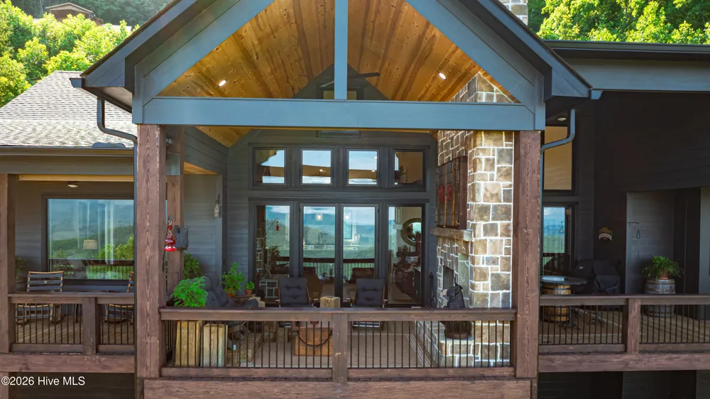 100 Little Den Lane Murphy, NC 28906