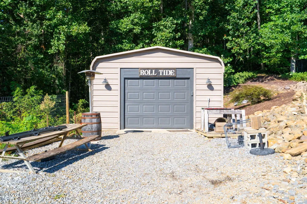 100 Little Den Lane Murphy, NC 28906