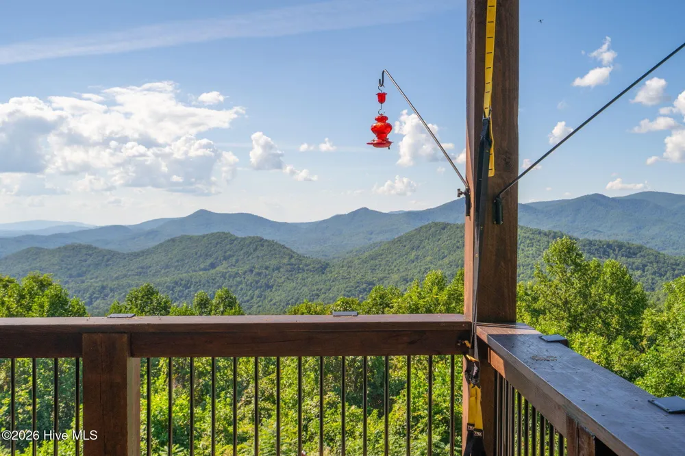 100 Little Den Lane Murphy, NC 28906