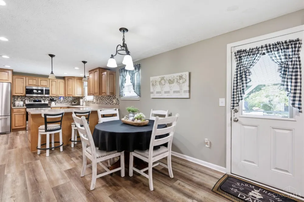 4977 Francisview Drive Delhi, OH 45238
