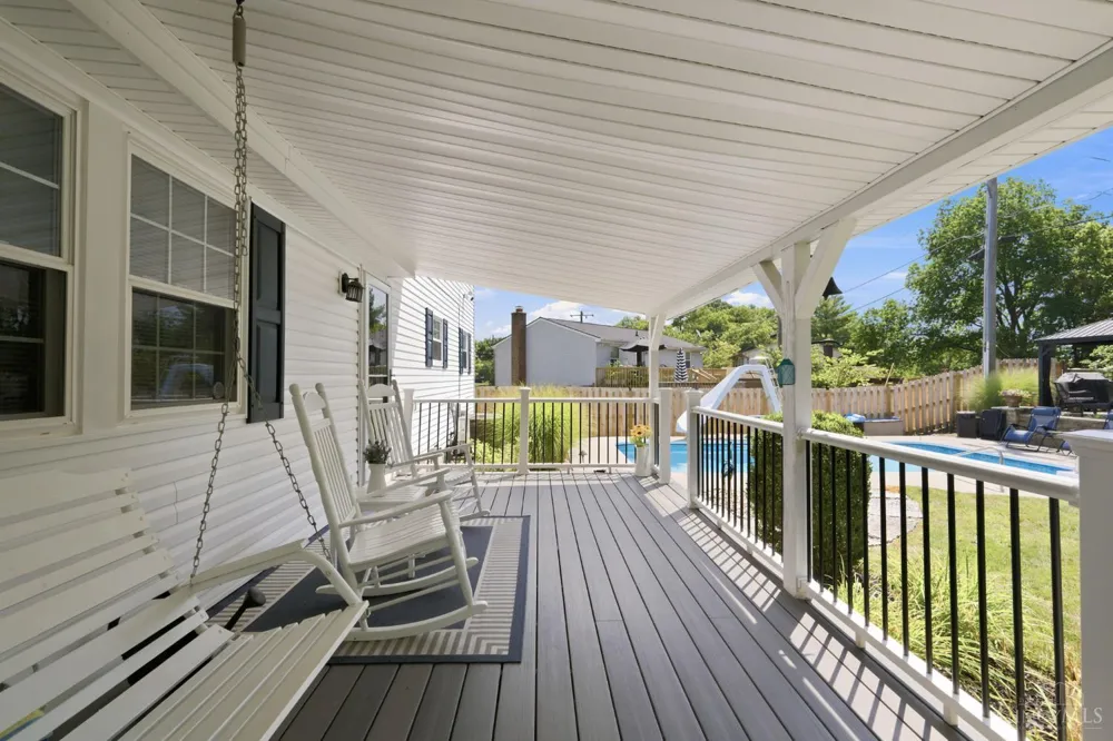 4977 Francisview Drive Delhi, OH 45238