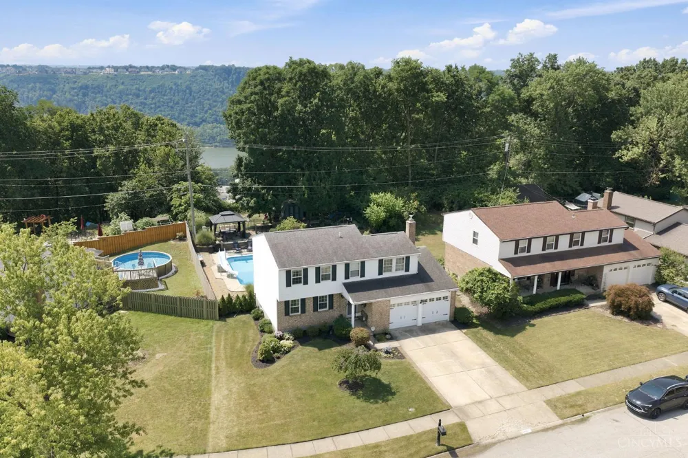 4977 Francisview Drive Delhi, OH 45238