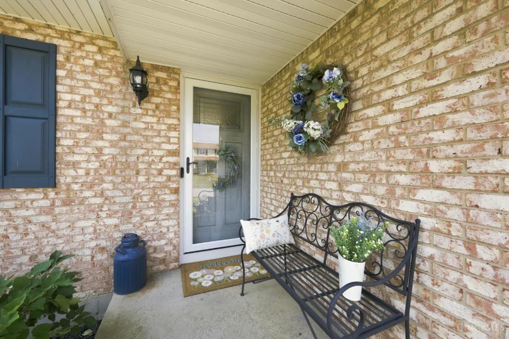 4977 Francisview Drive Delhi, OH 45238