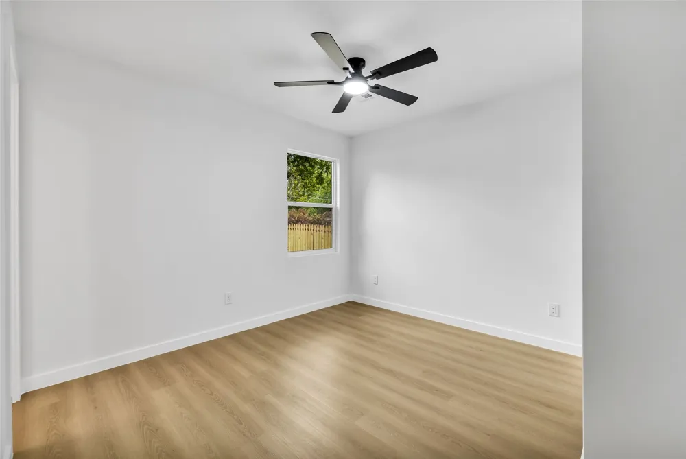 1532 Kingston Place Tulsa, OK 74115