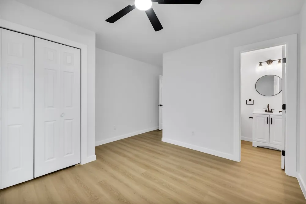 1532 Kingston Place Tulsa, OK 74115