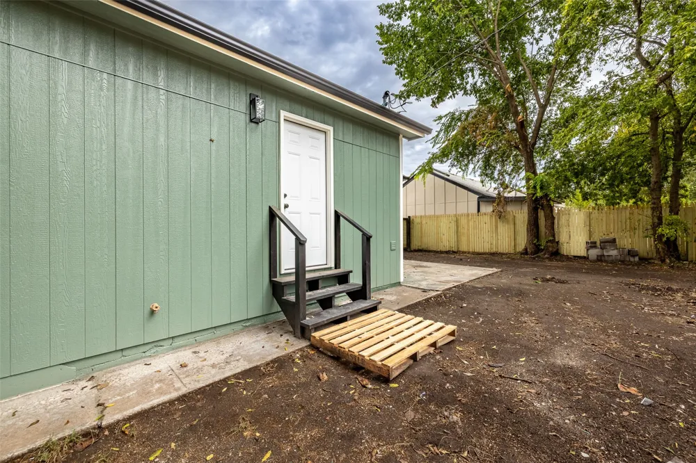 1532 Kingston Place Tulsa, OK 74115
